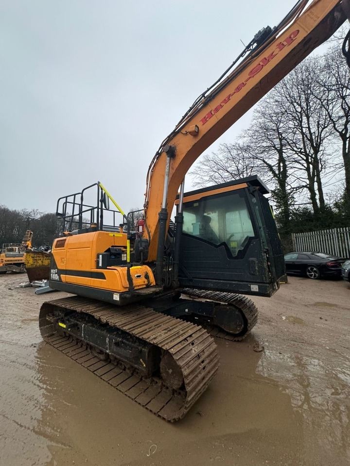 Hyundai HX140L - Crawler excavator: picture 3 Hyundai HX140L - Crawler excavator: picture 3
