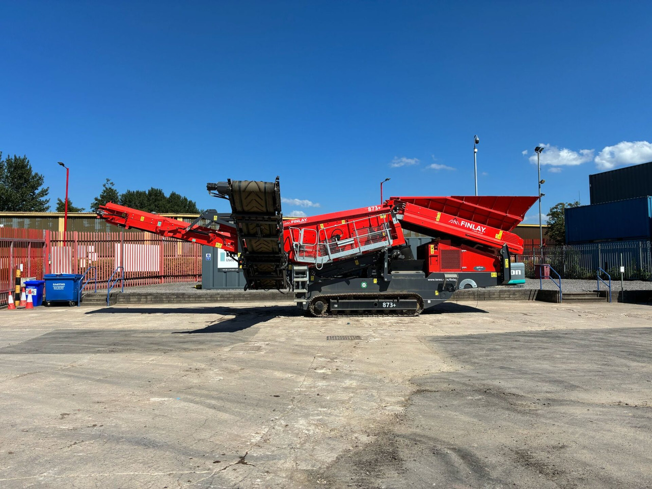 Finlay 873+ Ex Demo - Screener: picture 2 Finlay 873+ Ex Demo - Screener: picture 2