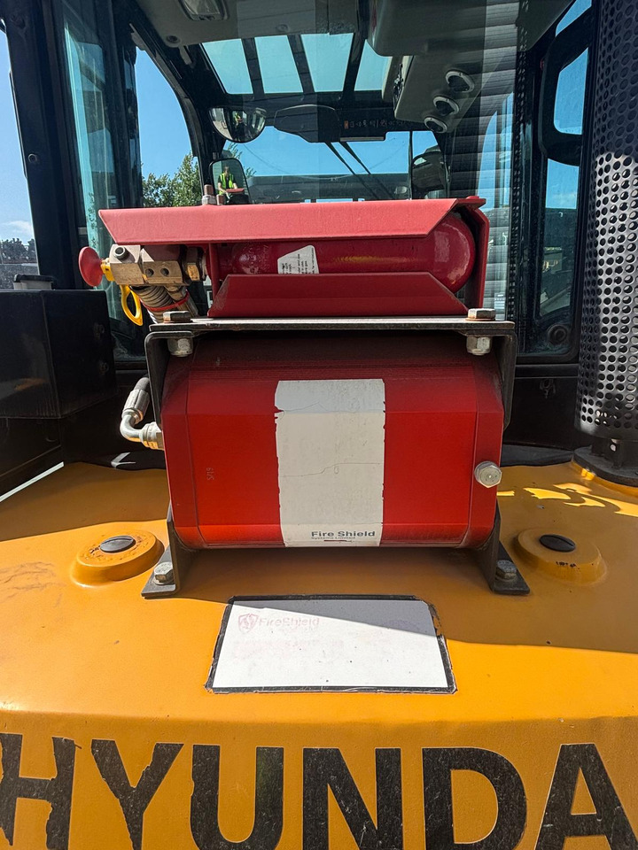 Leasing of  Hyundai 30D-9E Hyundai 30D-9E: picture 10 Leasing of  Hyundai 30D-9E Hyundai 30D-9E: picture 10