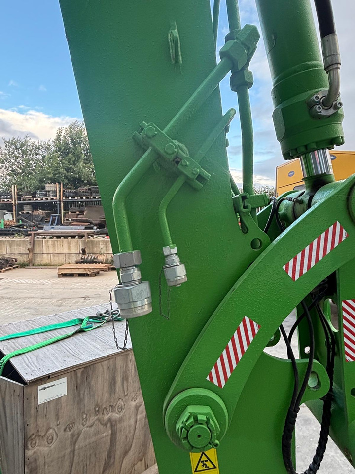 Waste/ Industry handler Sennebogen 818 Electric: picture 8