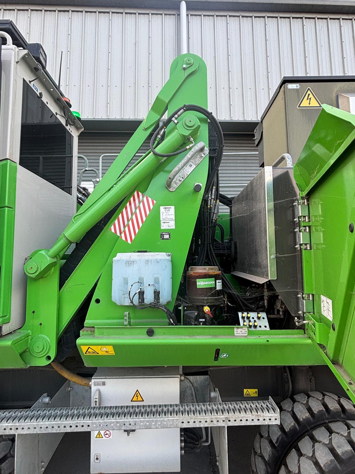 Waste/ Industry handler Sennebogen 818 Electric: picture 11