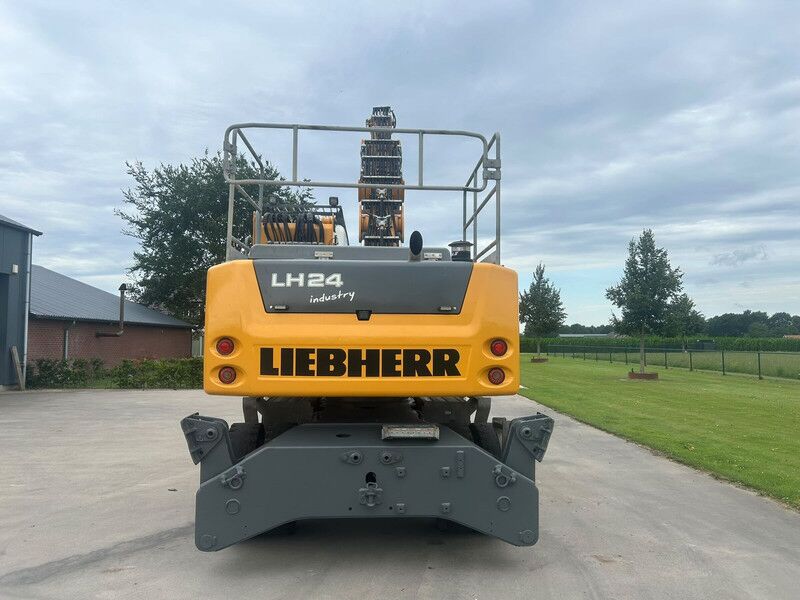 Liebherr LH 24 - Waste/ Industry handler: picture 2 Liebherr LH 24 - Waste/ Industry handler: picture 2