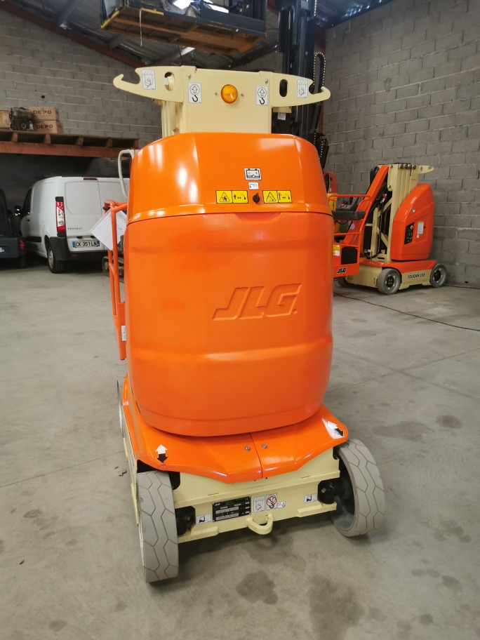JLG Toucan 10E - Vertical mast lift: picture 2 JLG Toucan 10E - Vertical mast lift: picture 2