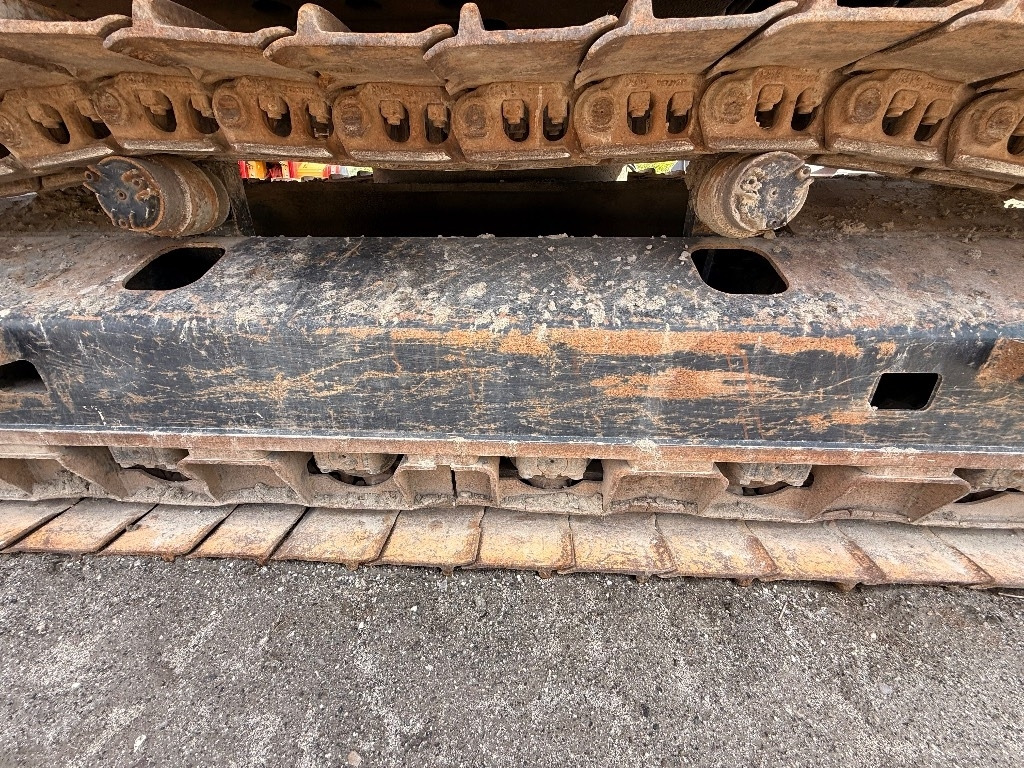 Crawler excavator CAT 325 FL CR: picture 29