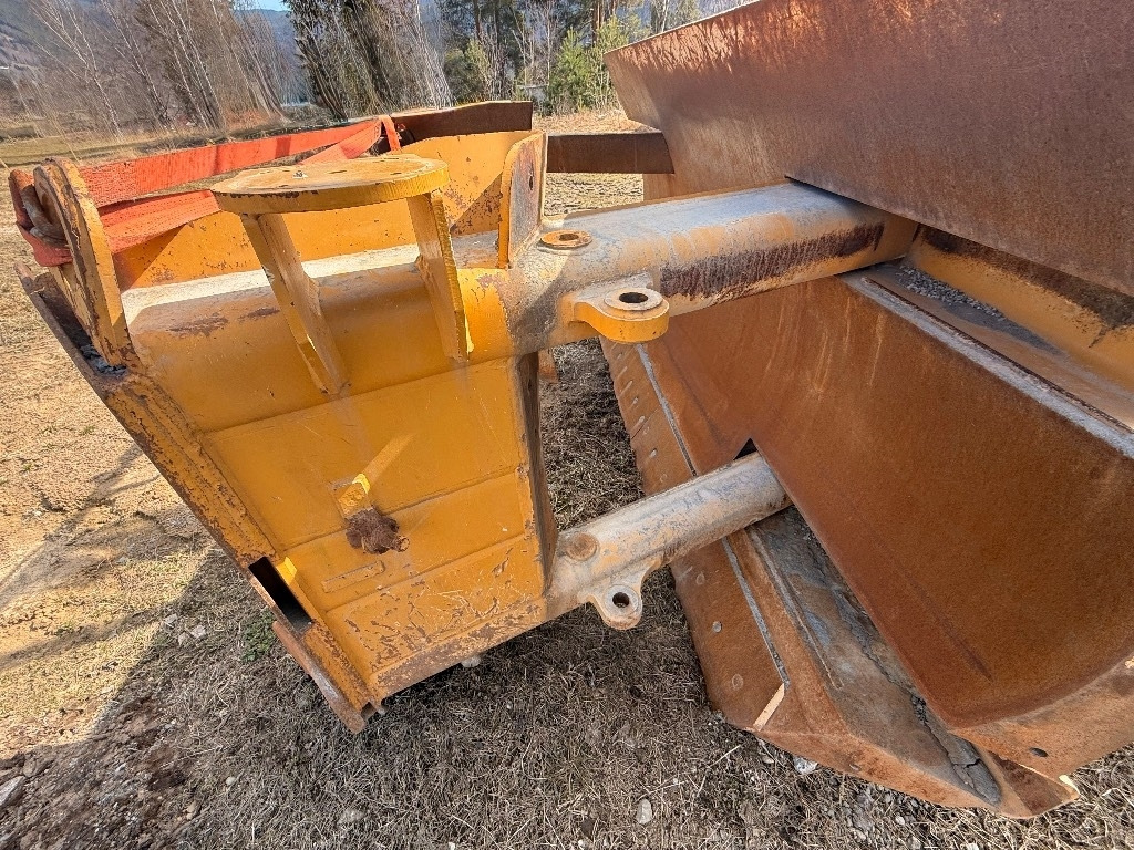 Bulldozer CAT D 6 T LGP: picture 30