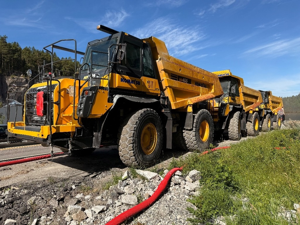 Komatsu HD 405 - 8E0 - Rigid dumper/ Rock truck: picture 2 Komatsu HD 405 - 8E0 - Rigid dumper/ Rock truck: picture 2