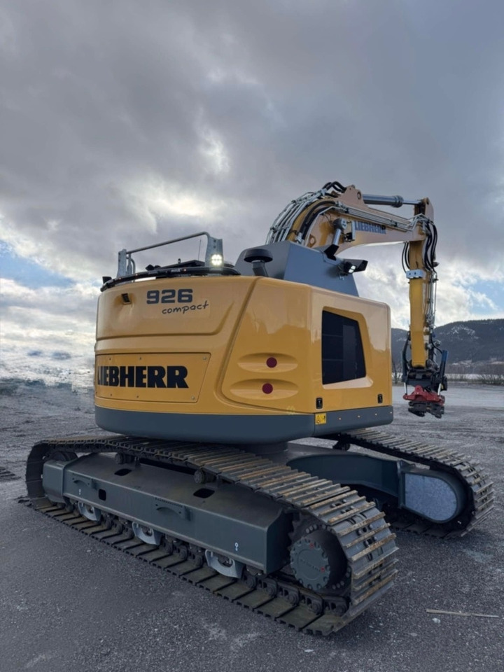 Liebherr R926 Compact LC - Crawler excavator: picture 1 Liebherr R926 Compact LC - Crawler excavator: picture 1