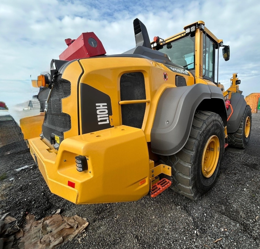 Volvo L 110 H - Wheel loader: picture 5 Volvo L 110 H - Wheel loader: picture 5