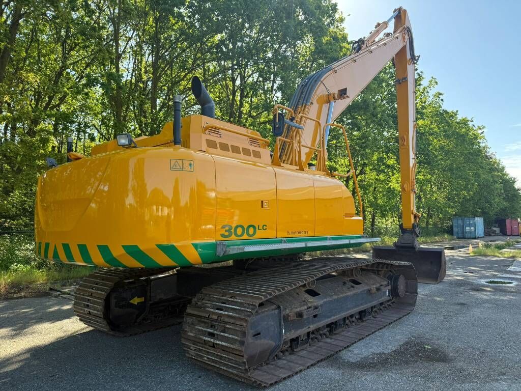 Hitachi ZX 300 LC-6 LONG REACH DUTCH MACHINE - Long reach excavator: picture 4 Hitachi ZX 300 LC-6 LONG REACH DUTCH MACHINE - Long reach excavator: picture 4