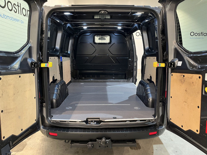 Ford Transit Custom 280 2.0 TDCI L1H1 Trend 130 PK / Euro 6 / Airco / Trekhaak / Cruise Control / PDC / 49.000 KM !! / BPM VRIJ !! - Small van: picture 5 Ford Transit Custom 280 2.0 TDCI L1H1 Trend 130 PK / Euro 6 / Airco / Trekhaak / Cruise Control / PDC / 49.000 KM !! / BPM VRIJ !! - Small van: picture 5