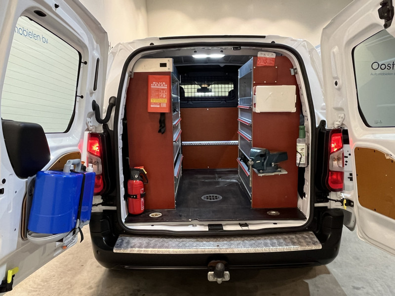 Opel Combo 1.5D L1H1 Edition Servicebus / Inrichting / Euro 6 / Airco / Cruise Control / Trekhaak / Navigatie / CarPlay / PDC / 55.000 KM !! - Small van: picture 4 Opel Combo 1.5D L1H1 Edition Servicebus / Inrichting / Euro 6 / Airco / Cruise Control / Trekhaak / Navigatie / CarPlay / PDC / 55.000 KM !! - Small van: picture 4