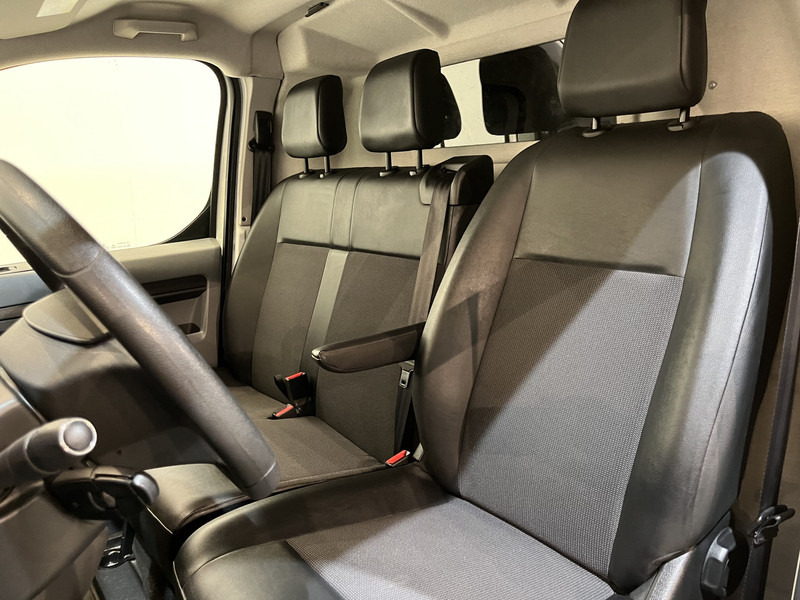 Small van Opel Vivaro 2.0 CDTI L3H1 150 PK Servicebus / Inrichting / Euro 6 / Airco / Cruise Control / Camera / Trekhaak / CarPlay / Navigatie / 3-Zits /: picture 8