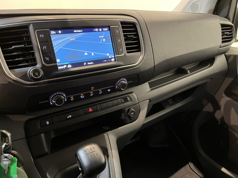 Small van Opel Vivaro 2.0 CDTI L3H1 150 PK Servicebus / Inrichting / Euro 6 / Airco / Cruise Control / Camera / Trekhaak / CarPlay / Navigatie / 3-Zits /: picture 7