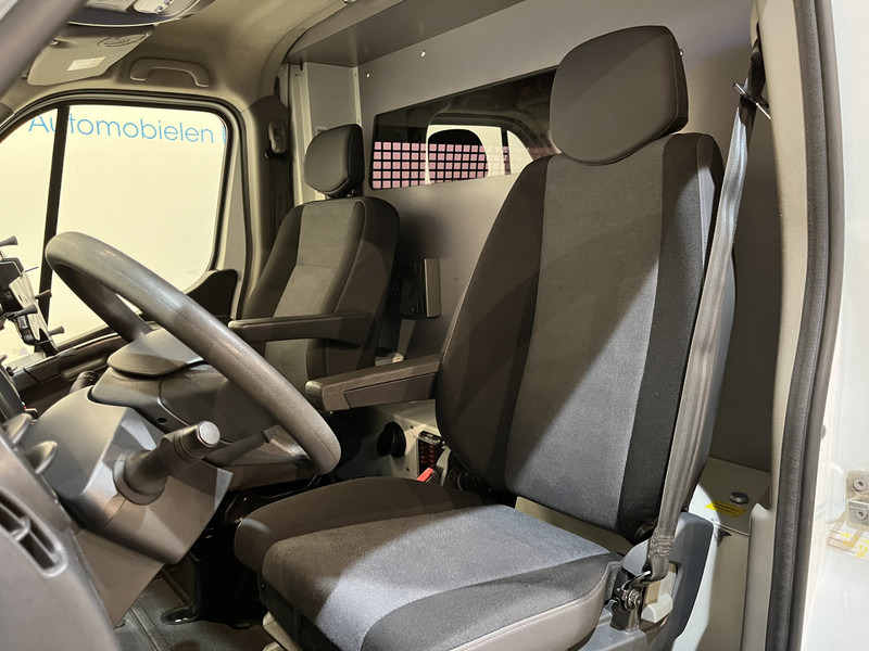 Panel van Renault Master 2.3 dCi L2H2 145 PK Servicebus / Bott Inrichting / Euro 6 / 220V. / Airco / Cruise Control / Camera / Trekhaak: picture 6
