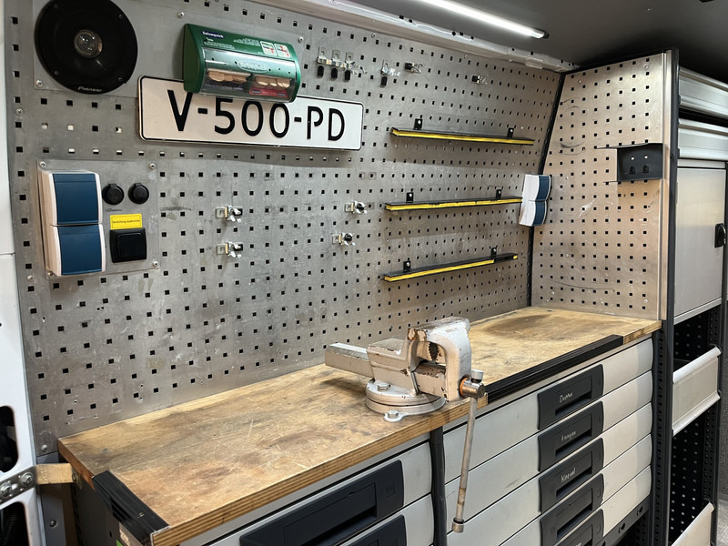 Panel van Renault Master 2.3 dCi L2H2 145 PK Servicebus / Bott Inrichting / Euro 6 / 220V. / Airco / Cruise Control / Camera / Trekhaak: picture 13