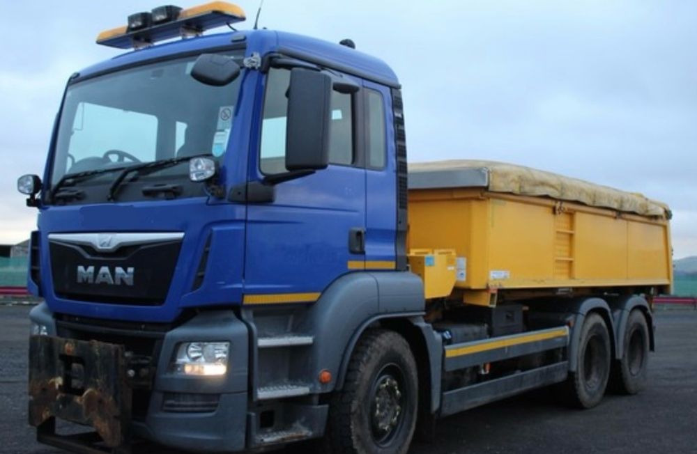 MAN Tgs 26.360 6x4 wywrotka piaskarka pług e6 euro6 - Tipper: picture 5 MAN Tgs 26.360 6x4 wywrotka piaskarka pług e6 euro6 - Tipper: picture 5