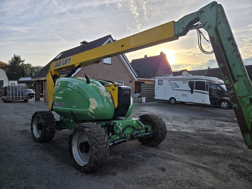 JLG 600 AJ - Articulated boom: picture 5 JLG 600 AJ - Articulated boom: picture 5