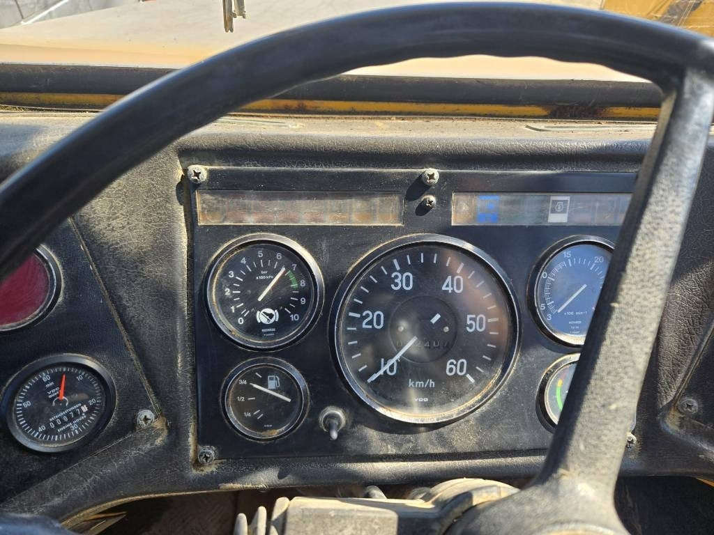 Articulated dumper Volvo BM A 25: picture 19