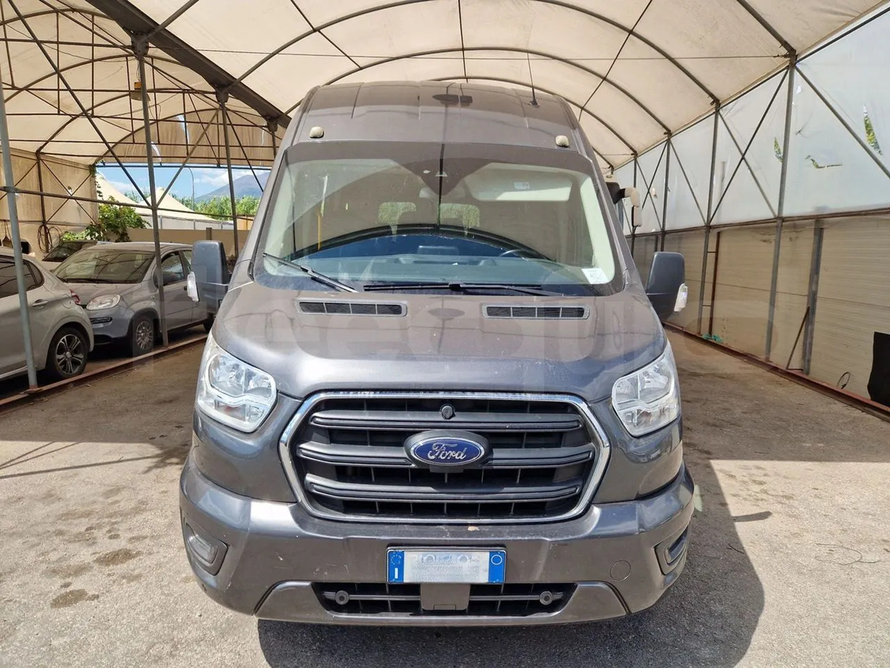 Ford Transit - Minibus, Passenger van: picture 2 Ford Transit - Minibus, Passenger van: picture 2