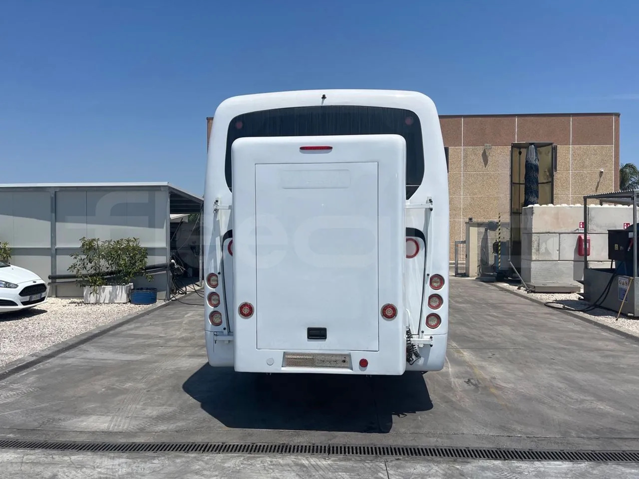 King Long XMQ6900 - Coach: picture 5 King Long XMQ6900 - Coach: picture 5