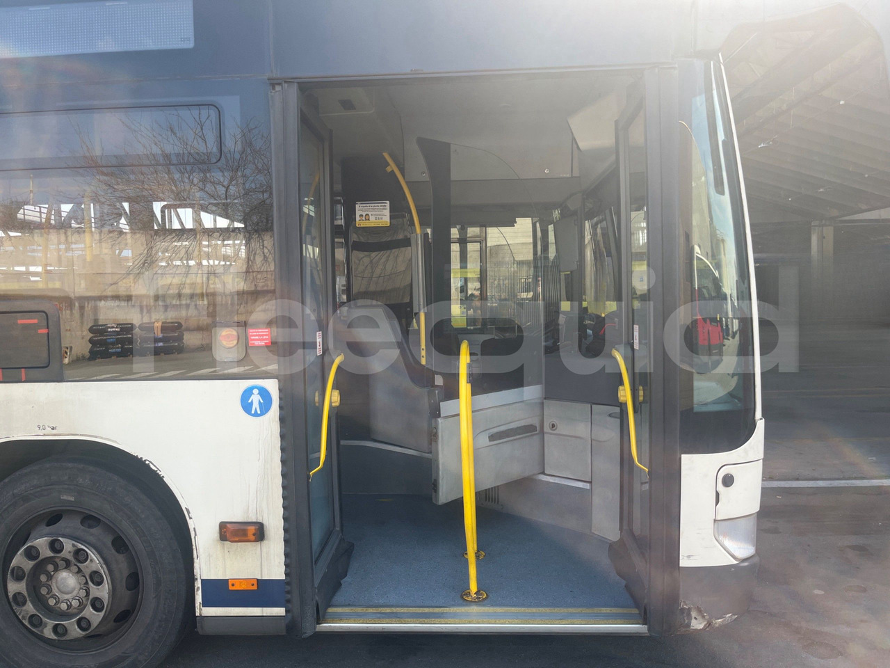 City bus Mercedes-Benz Citaro: picture 11