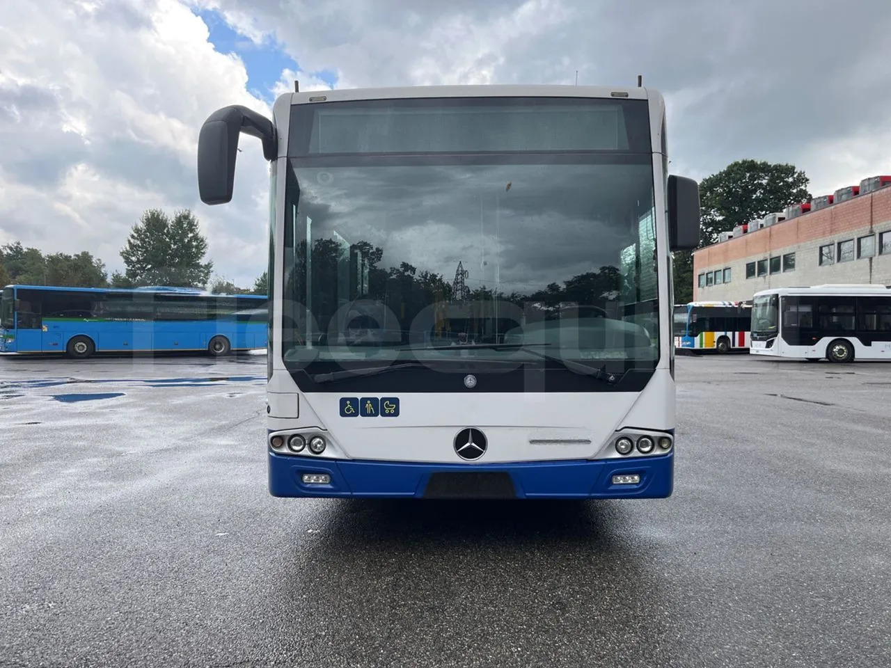 Mercedes-Benz Conecto - City bus: picture 2 Mercedes-Benz Conecto - City bus: picture 2