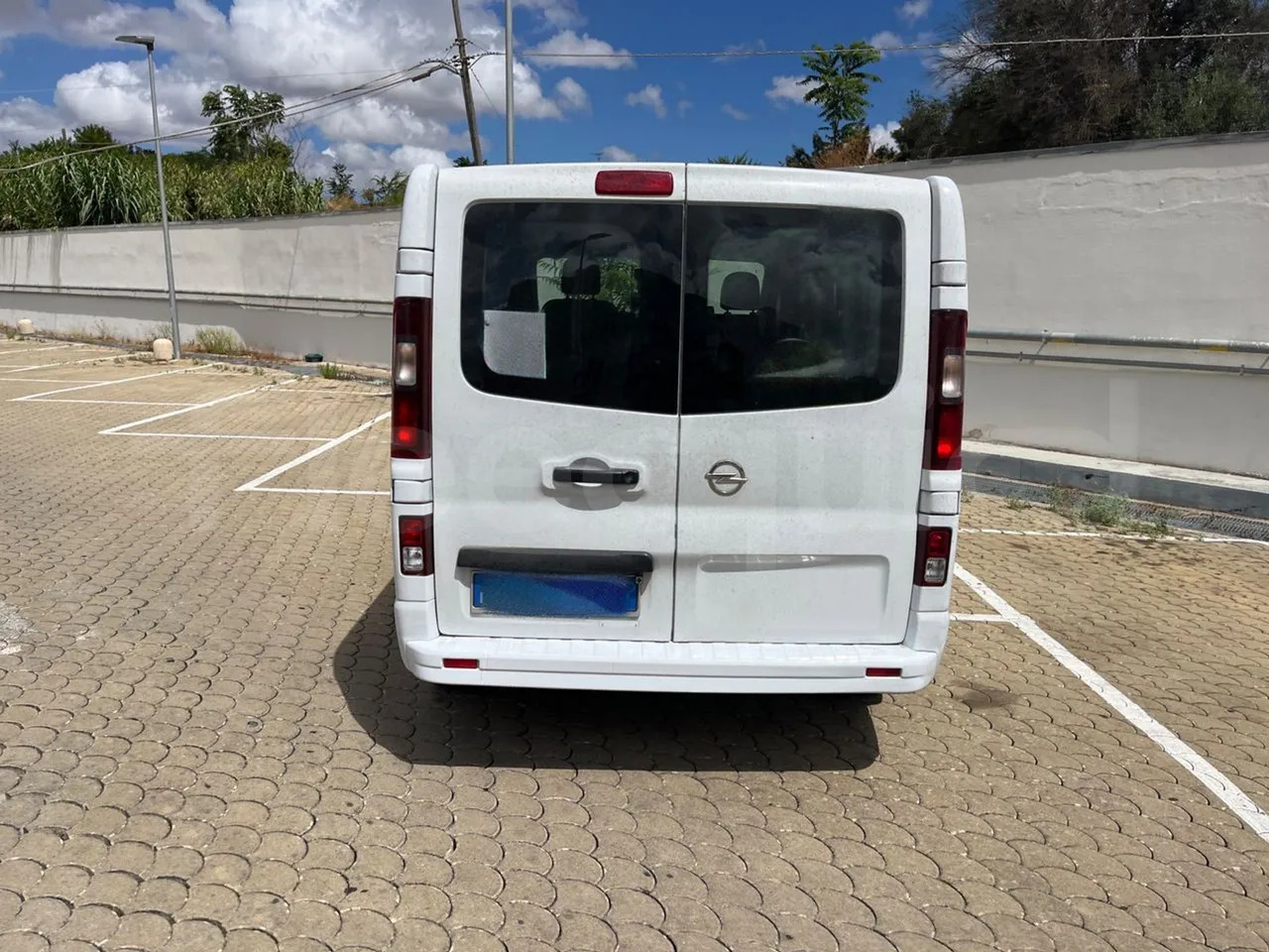 Opel Vivaro - B - Minibus, Passenger van: picture 5 Opel Vivaro - B - Minibus, Passenger van: picture 5