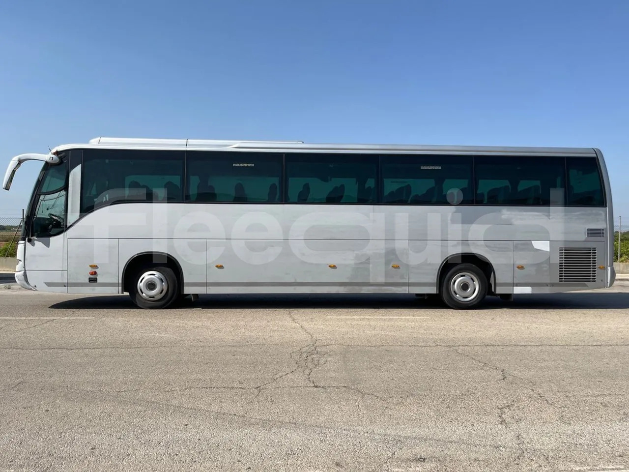 Coach Scania Touring HD: picture 6