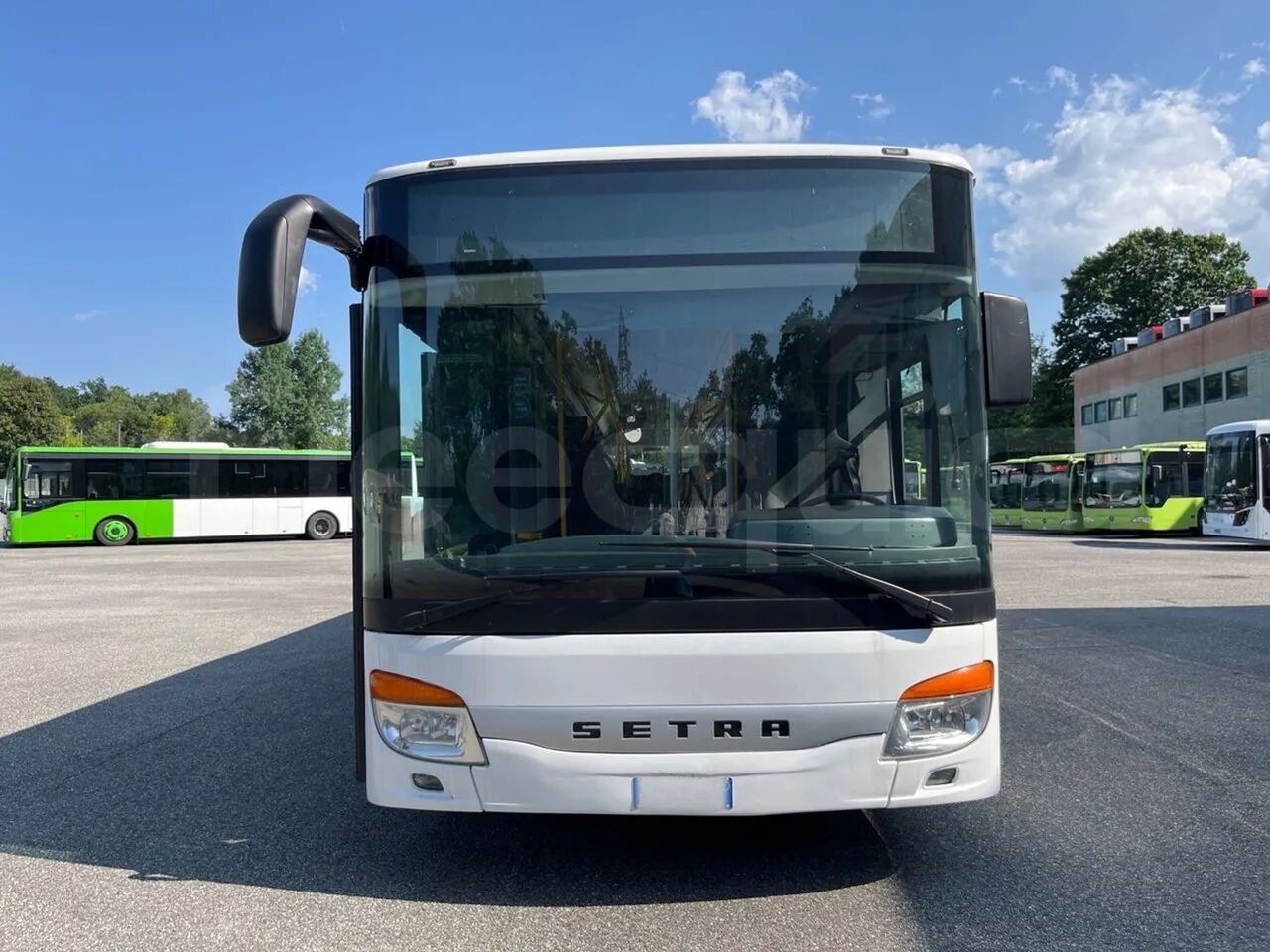 Setra S415 - City bus: picture 1 Setra S415 - City bus: picture 1