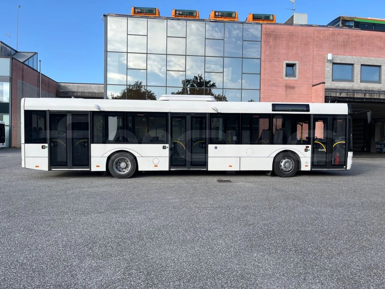 City bus Solaris Urbino: picture 11