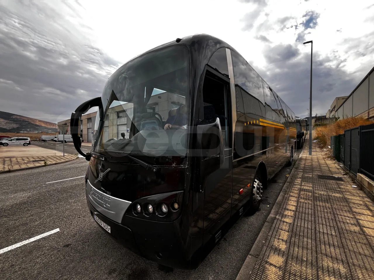 Volvo B12B - Coach: picture 4 Volvo B12B - Coach: picture 4