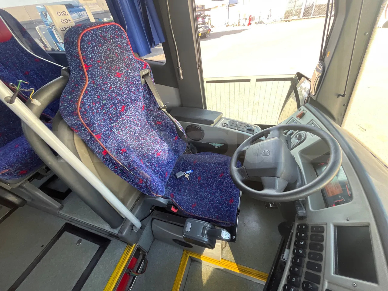 Coach Volvo B12B: picture 19