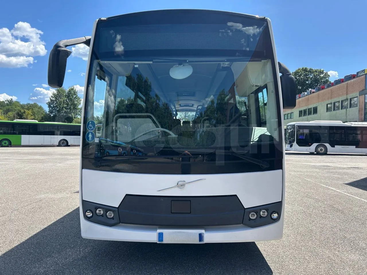 Volvo B8R - City bus: picture 2 Volvo B8R - City bus: picture 2