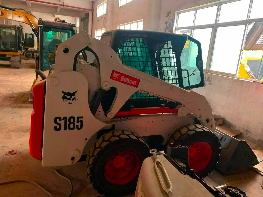 Bobcat S 185 - Skid steer loader: picture 4 Bobcat S 185 - Skid steer loader: picture 4