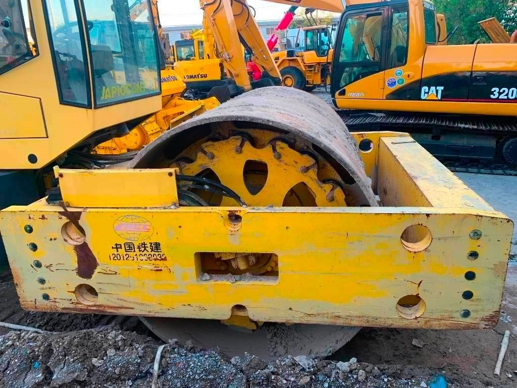 Bomag BW 225 D-3 - Road roller: picture 5 Bomag BW 225 D-3 - Road roller: picture 5