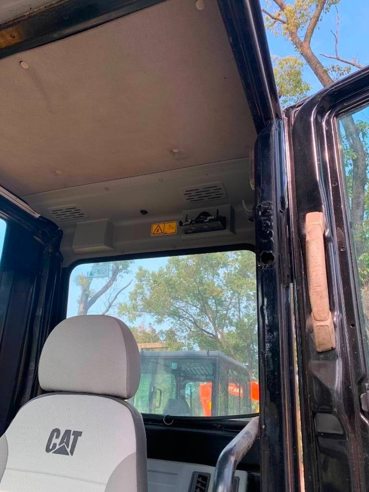 Leasing of CAT 307D  CAT 307D: picture 12