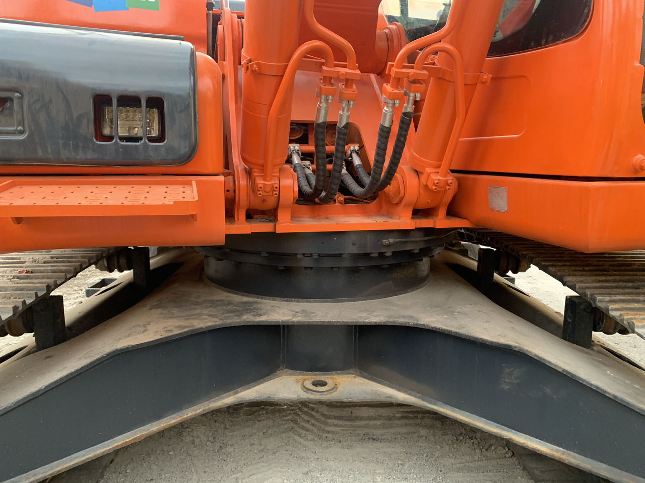 DOOSAN DX225LC - Wheel excavator: picture 3 DOOSAN DX225LC - Wheel excavator: picture 3