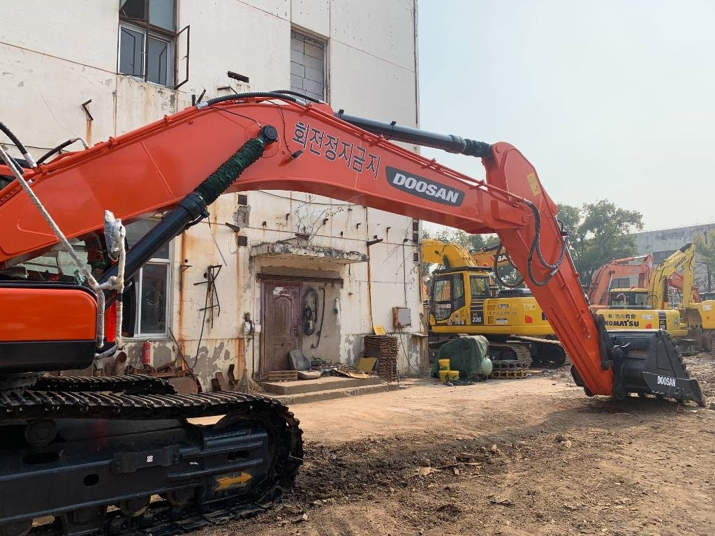 Doosan DX 340 LCA - Crawler excavator: picture 4 Doosan DX 340 LCA - Crawler excavator: picture 4