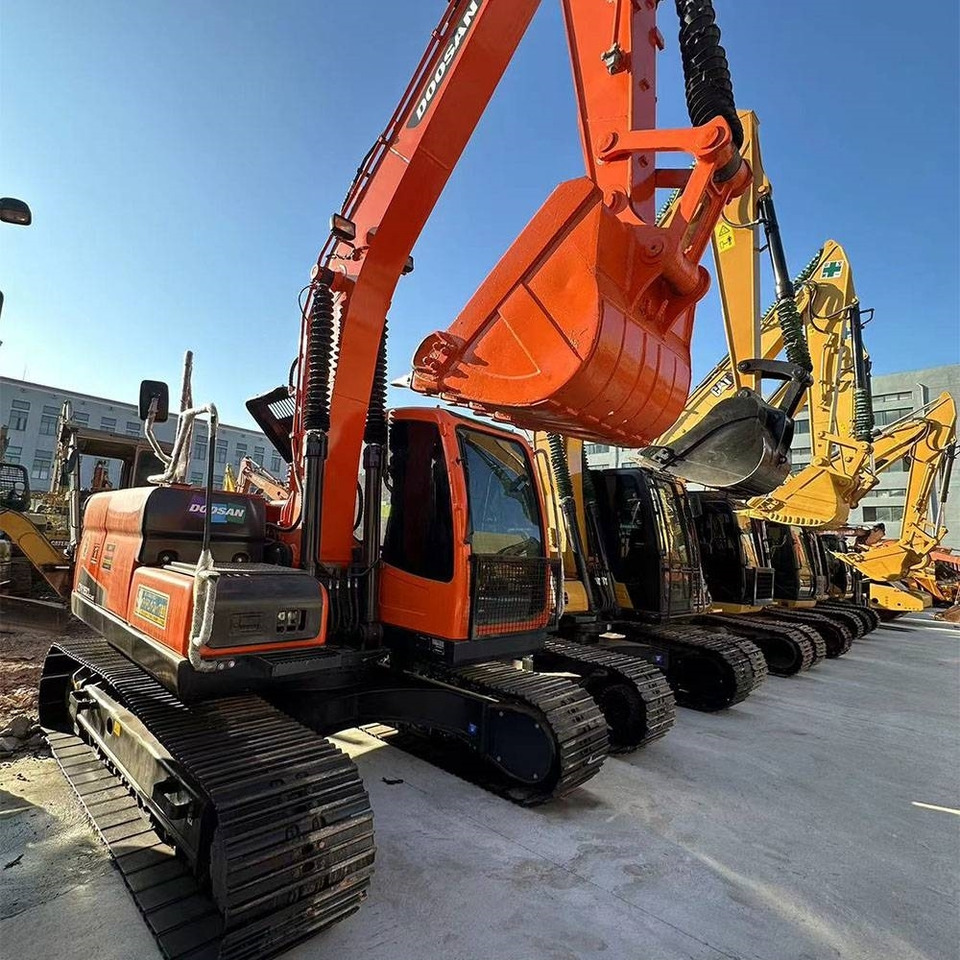Doosan DX150LC-9C - Crawler excavator: picture 3 Doosan DX150LC-9C - Crawler excavator: picture 3