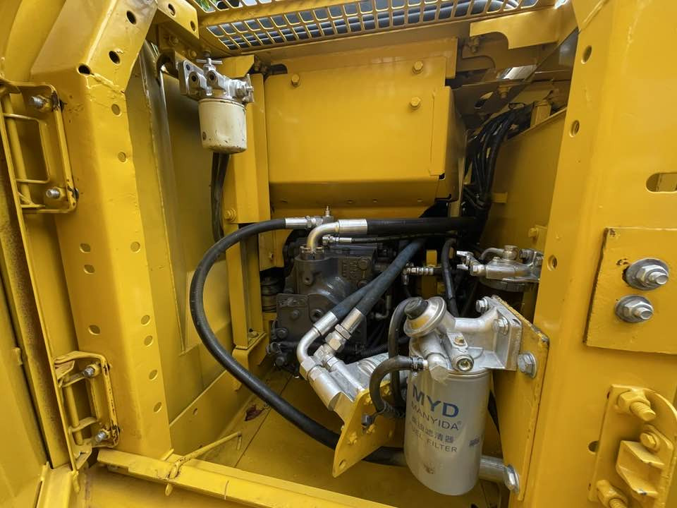 Komatsu PC130 - Mini excavator: picture 4 Komatsu PC130 - Mini excavator: picture 4