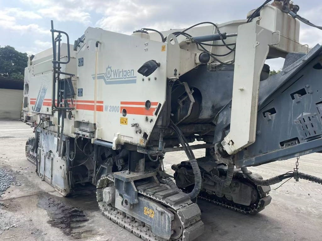 Wirtgen W2000 - Cold planer: picture 2 Wirtgen W2000 - Cold planer: picture 2