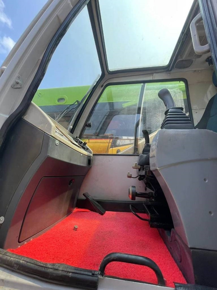 Zoomlion ZCT251V - All terrain crane: picture 4 Zoomlion ZCT251V - All terrain crane: picture 4