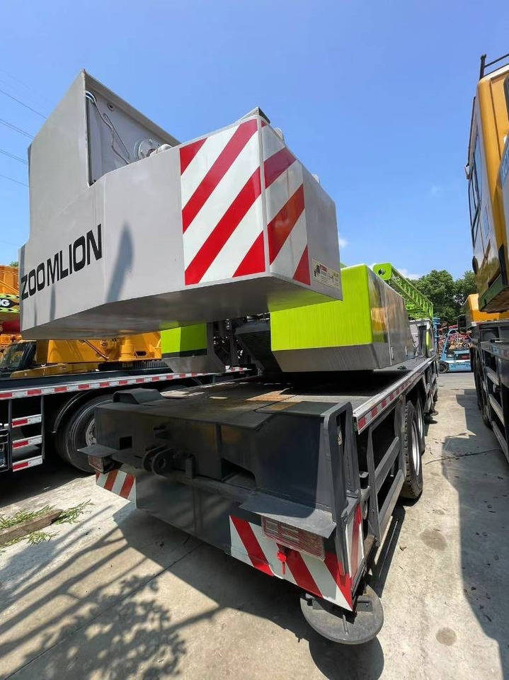 Zoomlion ZCT251V - All terrain crane: picture 5 Zoomlion ZCT251V - All terrain crane: picture 5