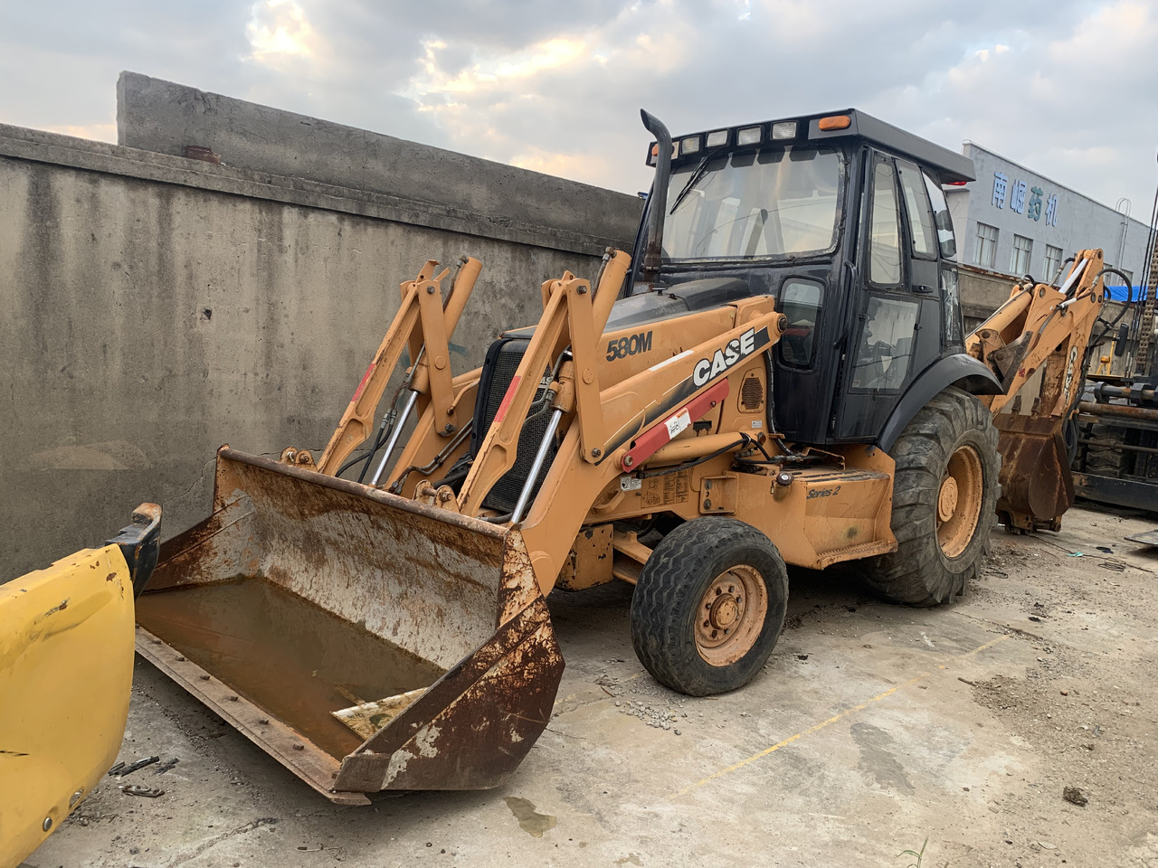 Case 580M - Backhoe loader: picture 3 Case 580M - Backhoe loader: picture 3