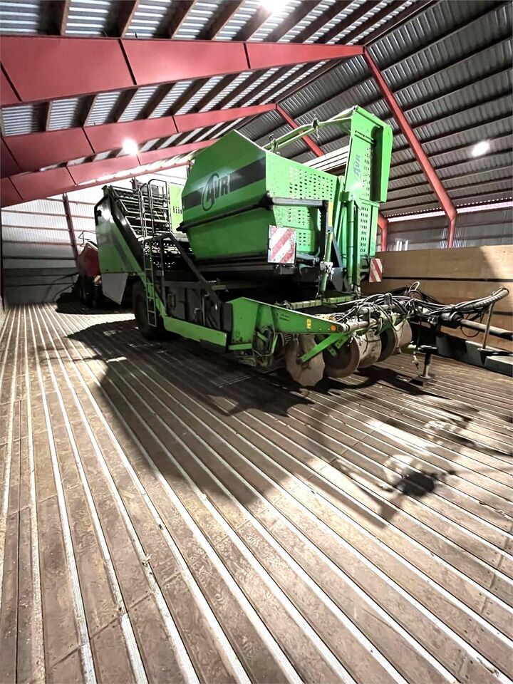 AVR 9200 - Potato harvester: picture 1 AVR 9200 - Potato harvester: picture 1