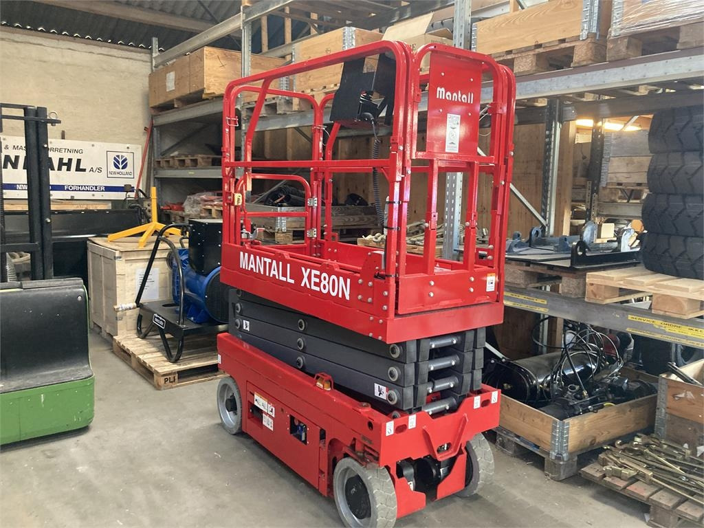 Mantall XE80N - Scissor lift: picture 1 Mantall XE80N - Scissor lift: picture 1