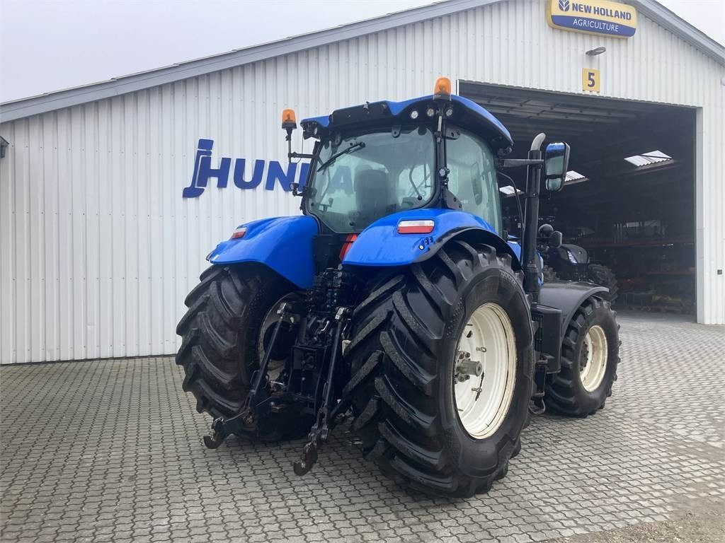 New Holland T7.270AC MY 15 - Farm tractor: picture 2 New Holland T7.270AC MY 15 - Farm tractor: picture 2