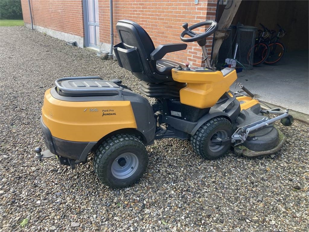 Stiga PARK PRO 900 WX - Garden mower: picture 1 Stiga PARK PRO 900 WX - Garden mower: picture 1