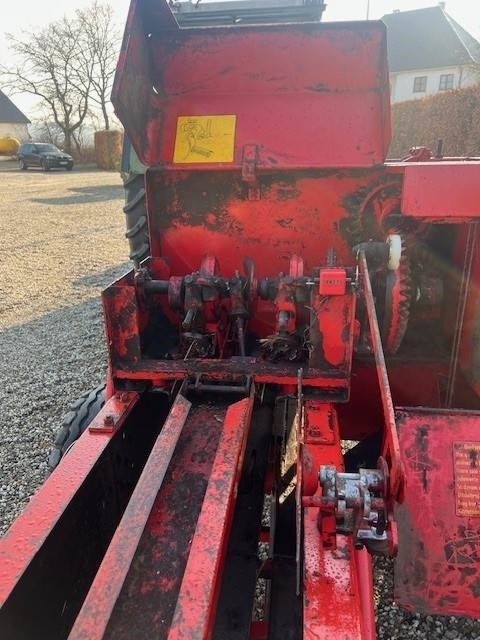 Welger AP61 PRESSER - Square baler: picture 5 Welger AP61 PRESSER - Square baler: picture 5