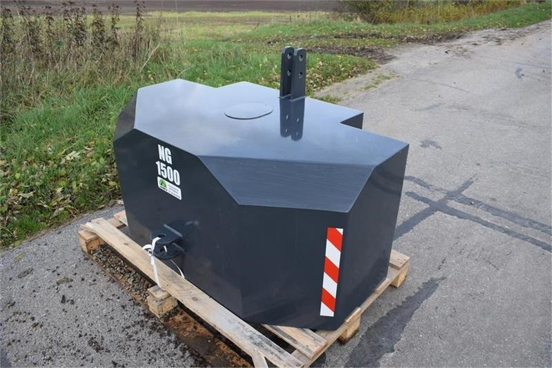 - - - 1500 kilo J-Maskiner - Counterweight for Agricultural machinery: picture 2 - - - 1500 kilo J-Maskiner - Counterweight for Agricultural machinery: picture 2